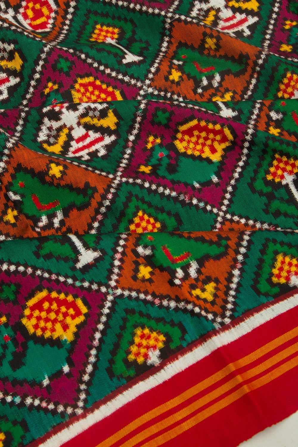 Patan Patola Silk Ikat 5 Figure Multicolour Saree