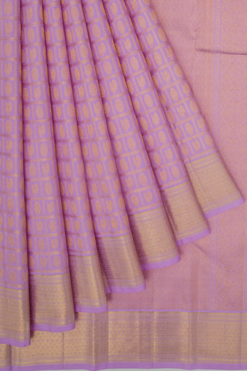 Kanchipuram Silk Checks And Butta Lavender Saree