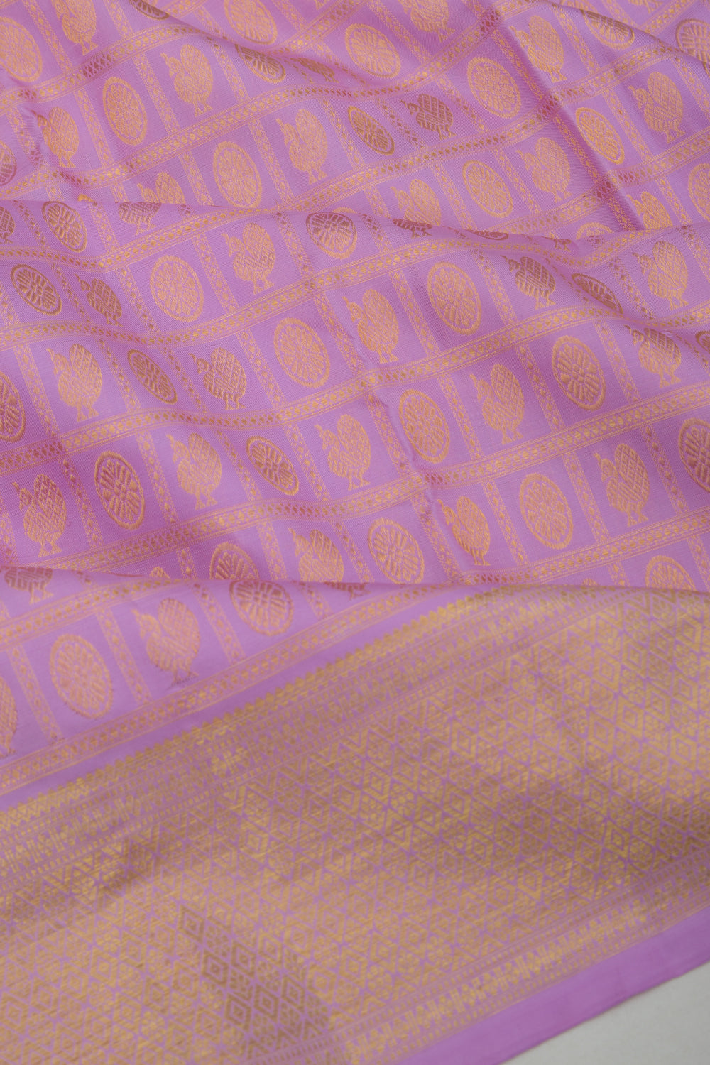 Kanchipuram Silk Checks And Butta Lavender Saree