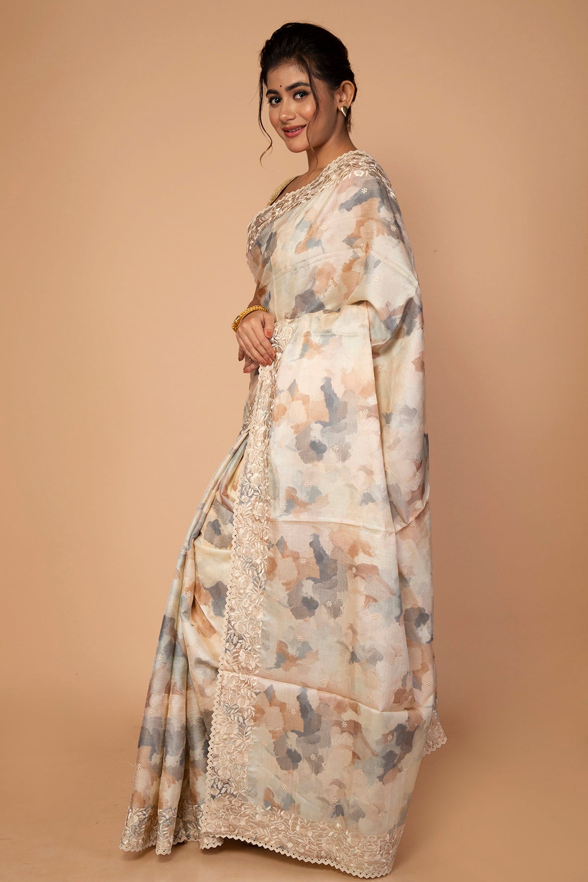 Tussar Floral Printed Cream Saree With Embroidery Border