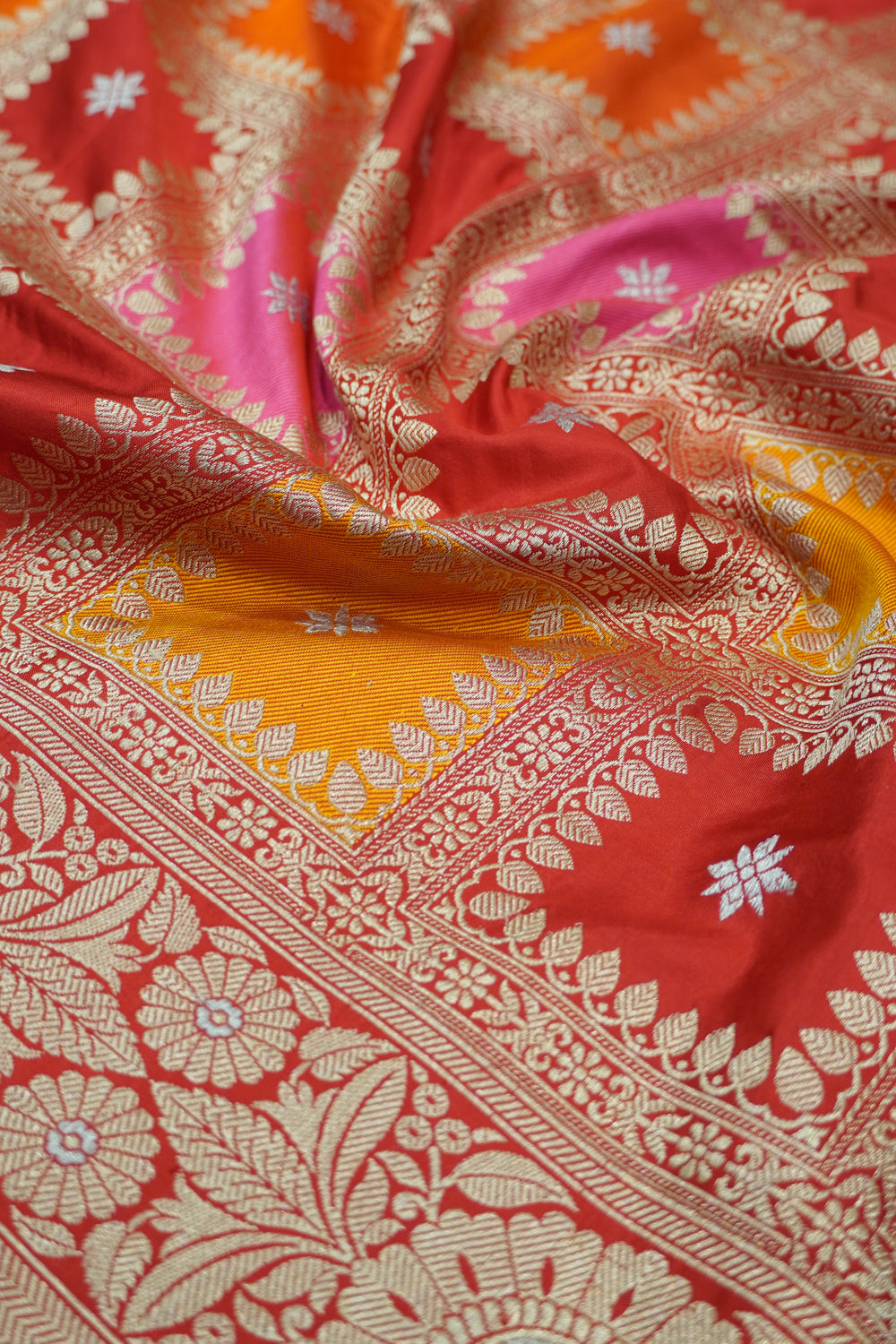 Banarasi Silk Checks And Butta Rangkat Red Saree