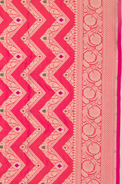 Banarasi Silk Zig-Zag Lines Pink Saree