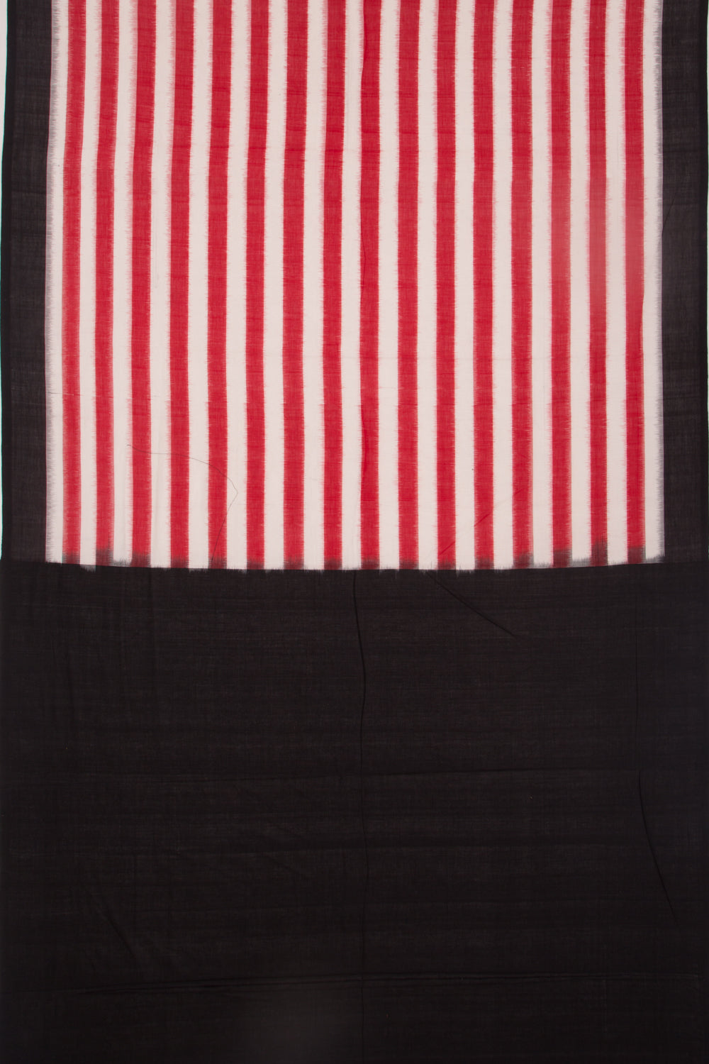 Pochampally Cotton Ikat Horizontal Lines White and Red Saree