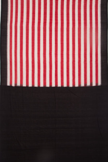 Pochampally Cotton Ikat Horizontal Lines White and Red Saree