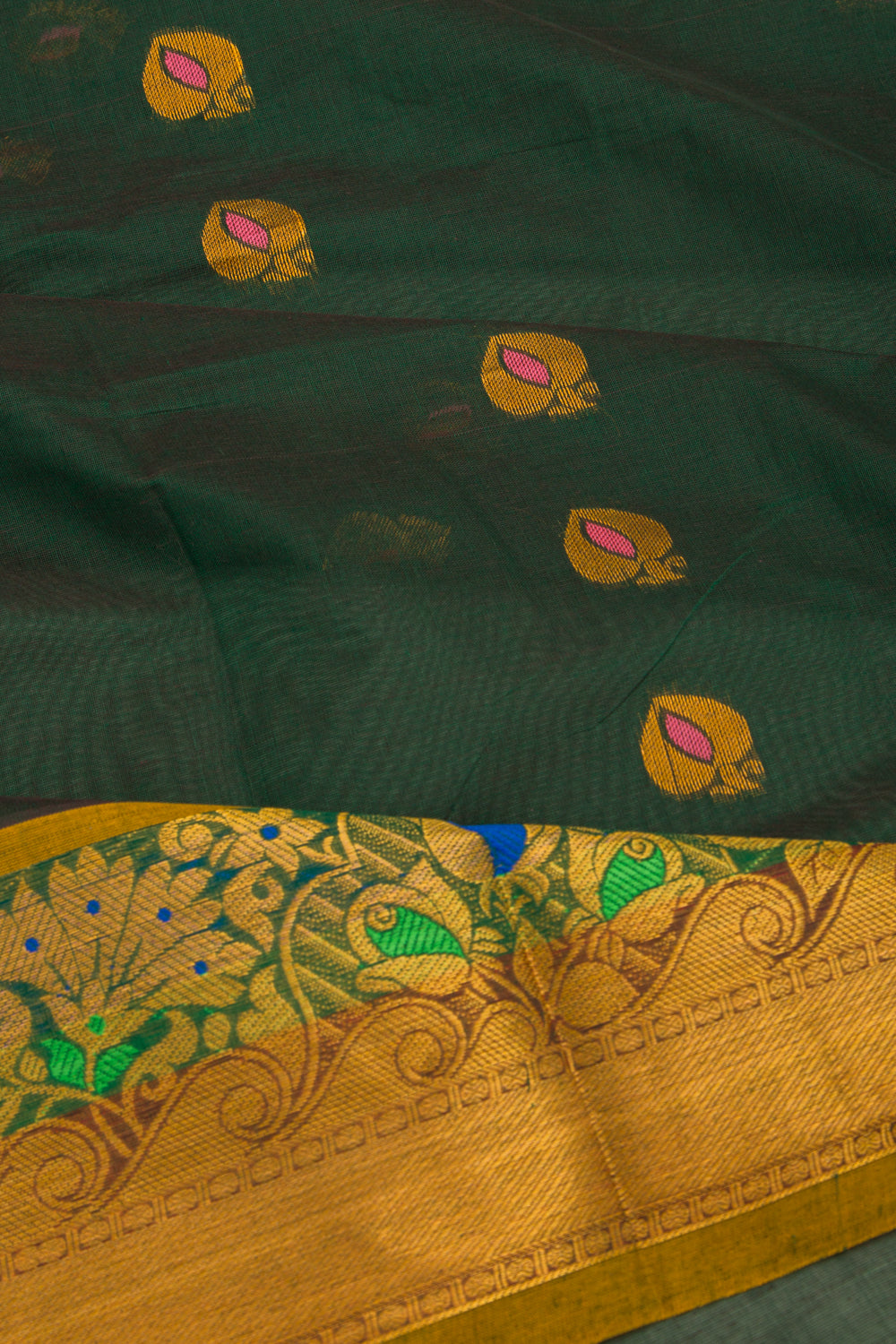 Mangalgiri Cotton Butta Bottle Green Saree