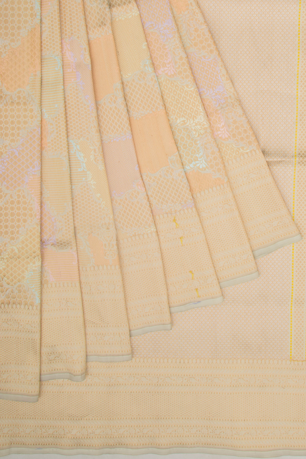 Banarasi Silk Jaal Rangkat Pastel Green Saree