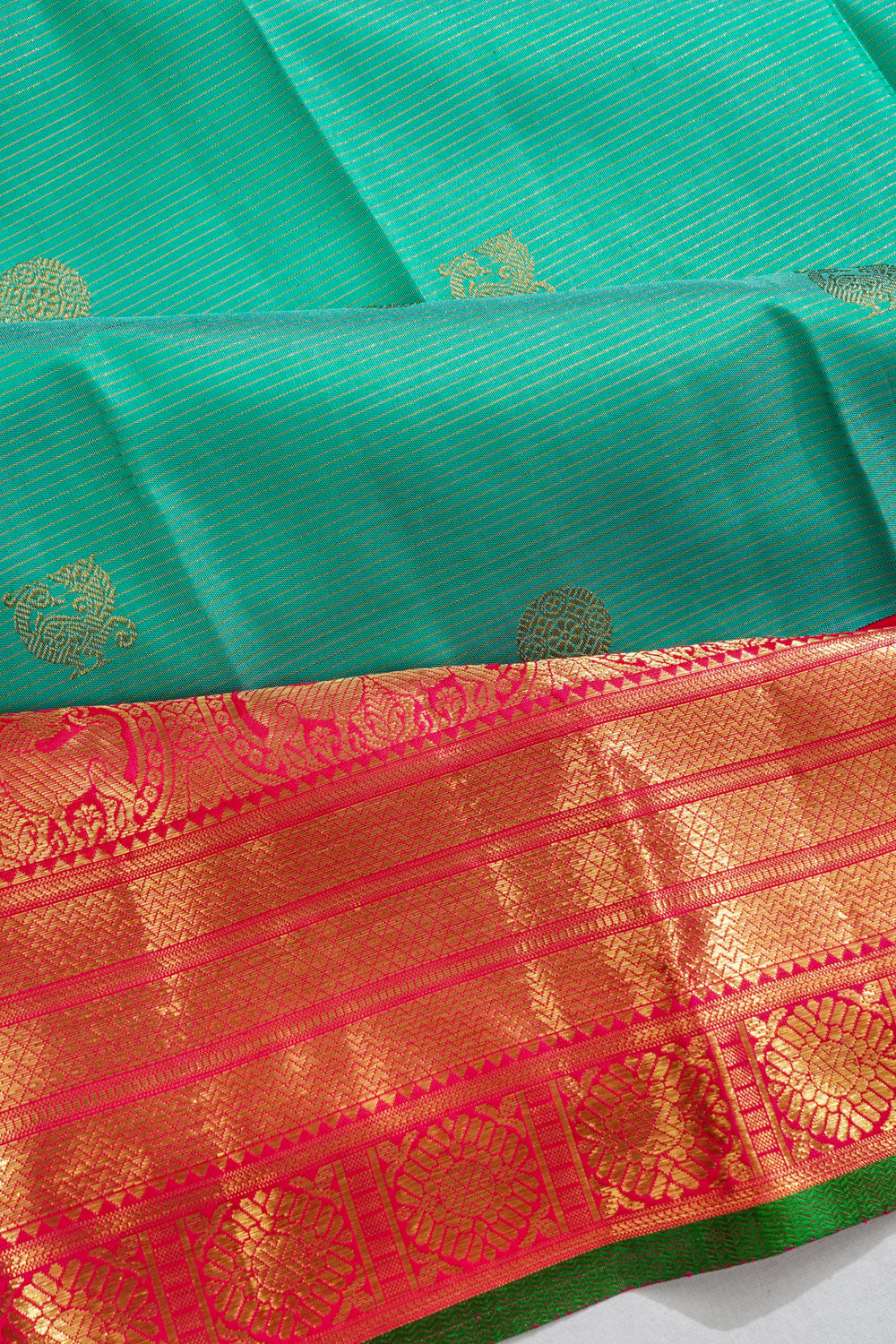 Kanchipuram Silk Horiozntal Lines And Butta Sea Green Saree