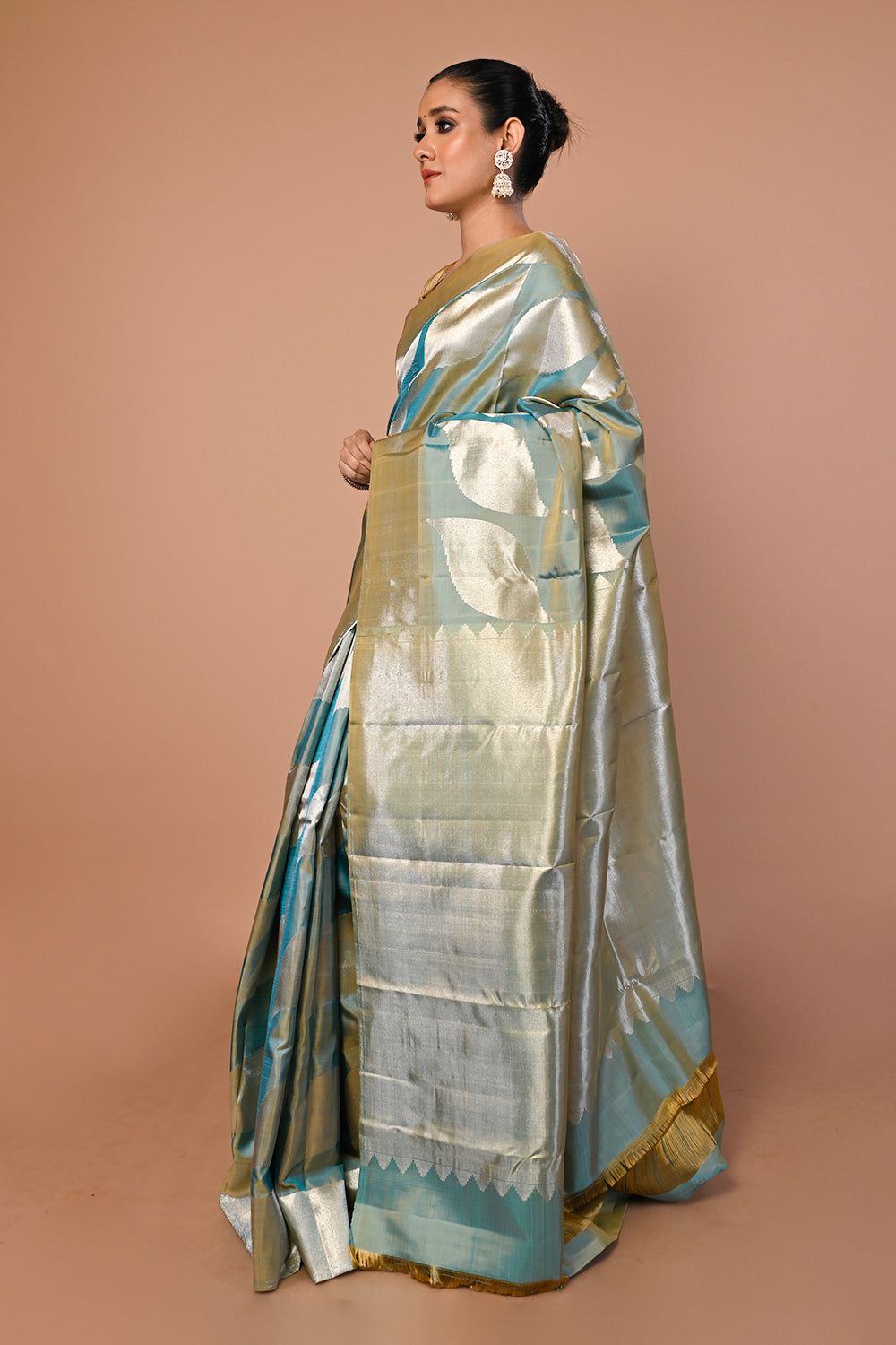 Kanchipuram Silk Geometrical Brocade Blue Saree