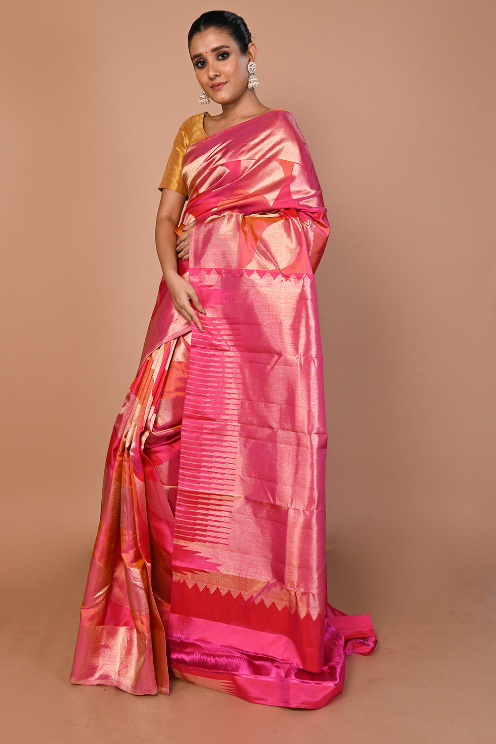Kanchipuram Silk Geometrical Brocade Pink Saree
