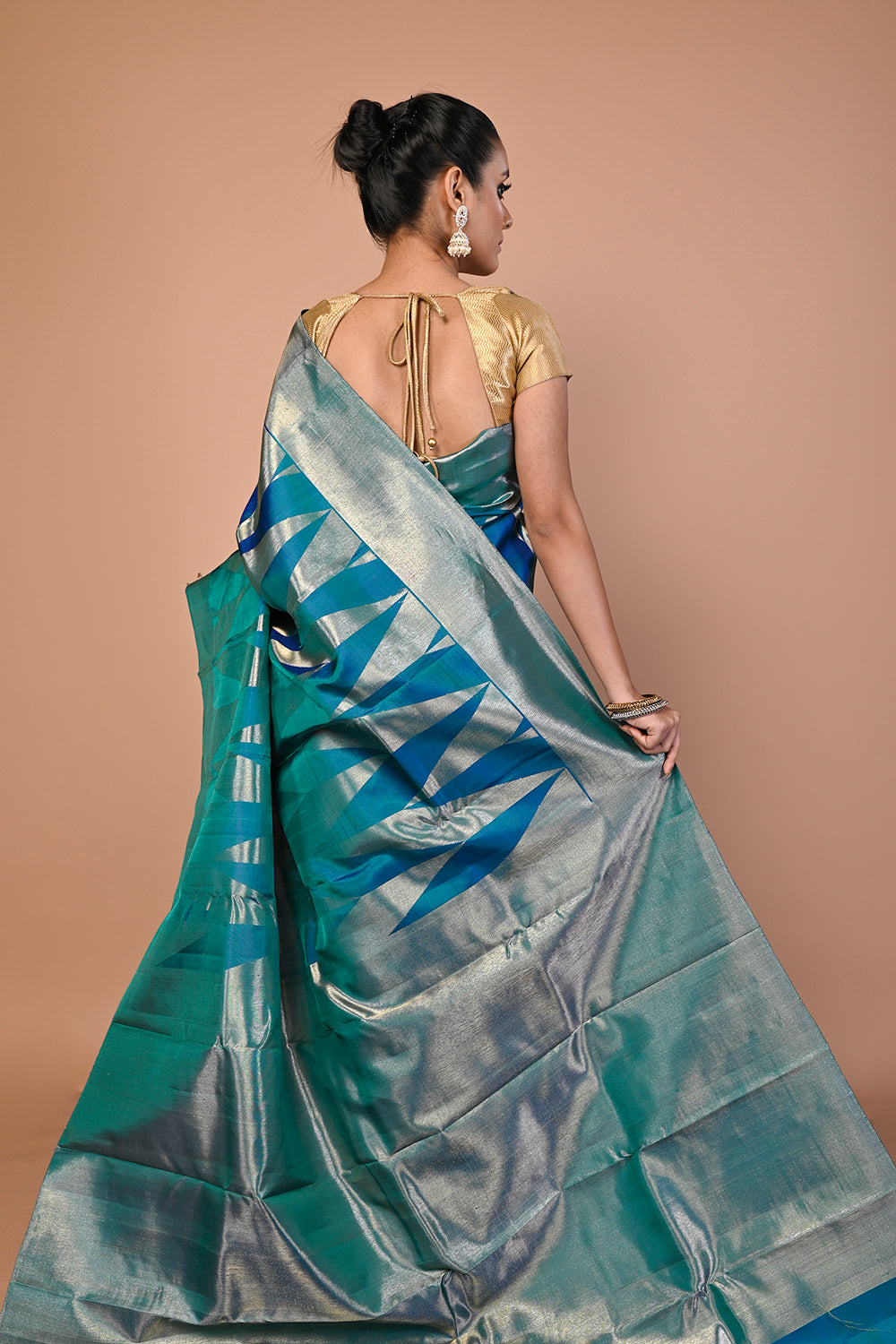 Kanchipuram Silk Geometrical Brocade Teal Blue Saree