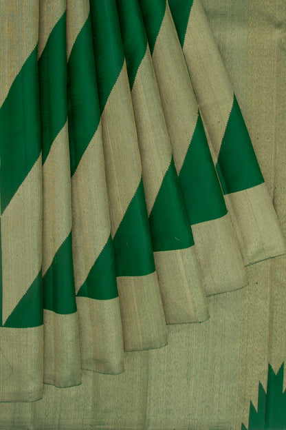 Kanchipuram Silk Geometrical Lines Green Saree