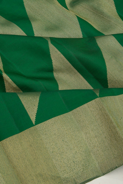 Kanchipuram Silk Geometrical Lines Green Saree