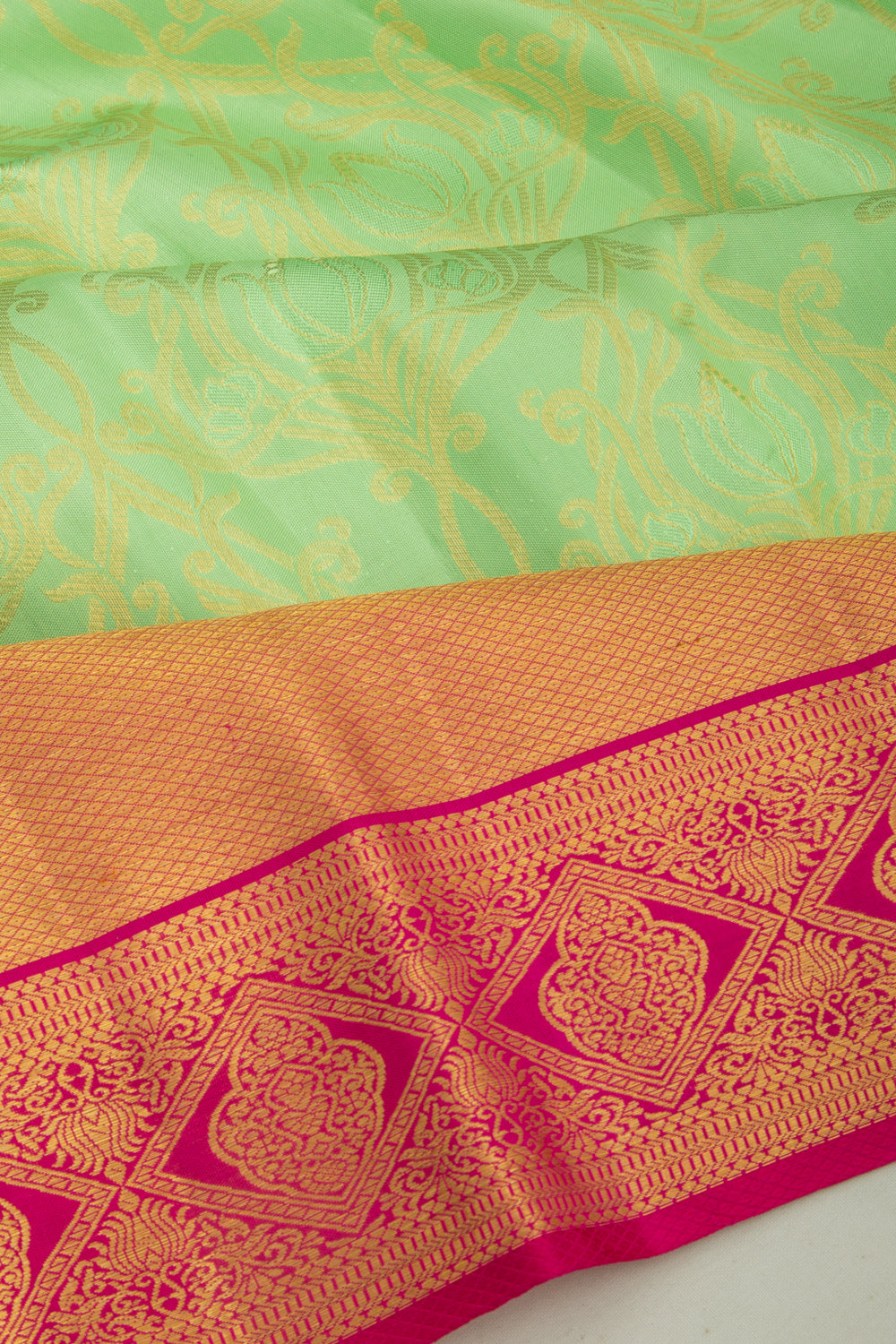 Kanchipuram Silk Jaal Green Saree