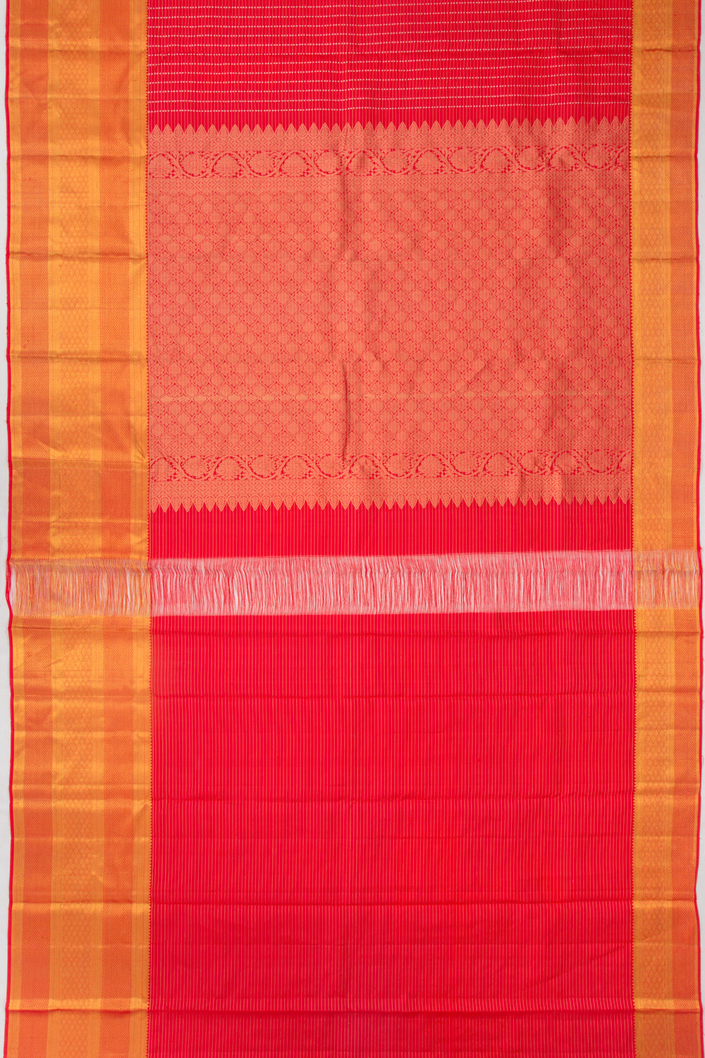 Kanchipuram Silk Lines And Butta Red Saree