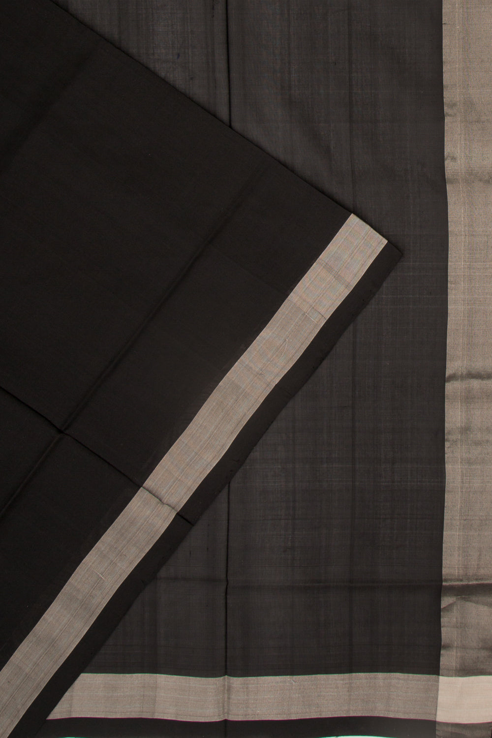 Uppada Silk Plain Black Saree