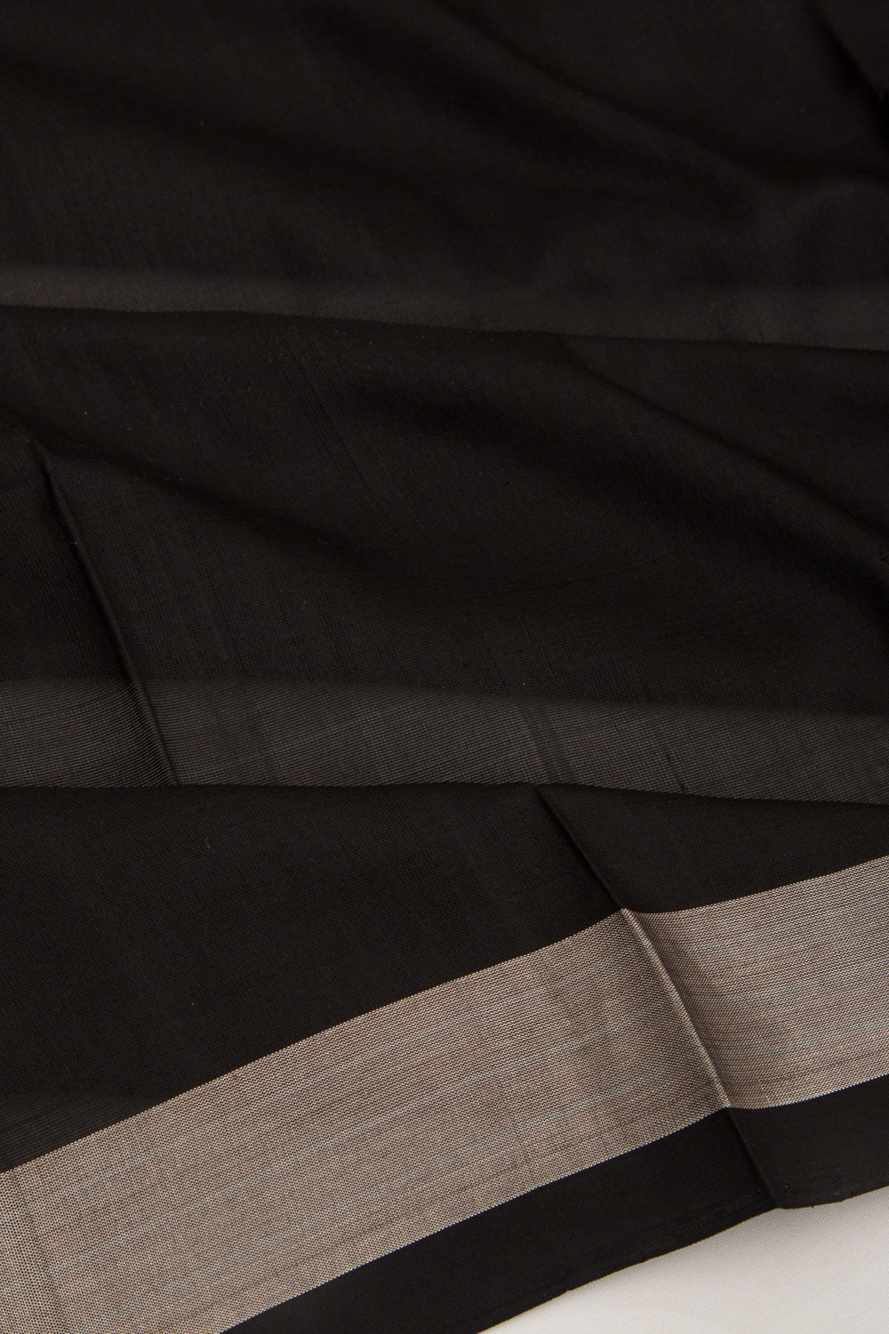 Uppada Silk Plain Black Saree