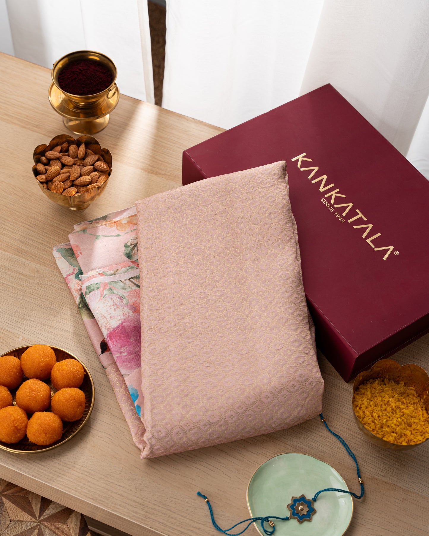 Kanchipuram Silk Brocade Baby Pink Saree With Floral Printed Border