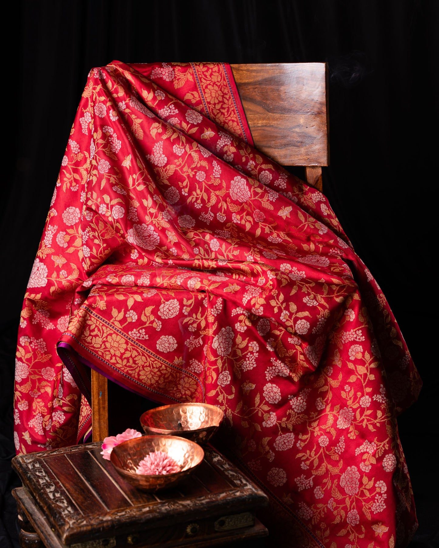 Banarasi Silk Jamdani Jaal Raktambari Saree