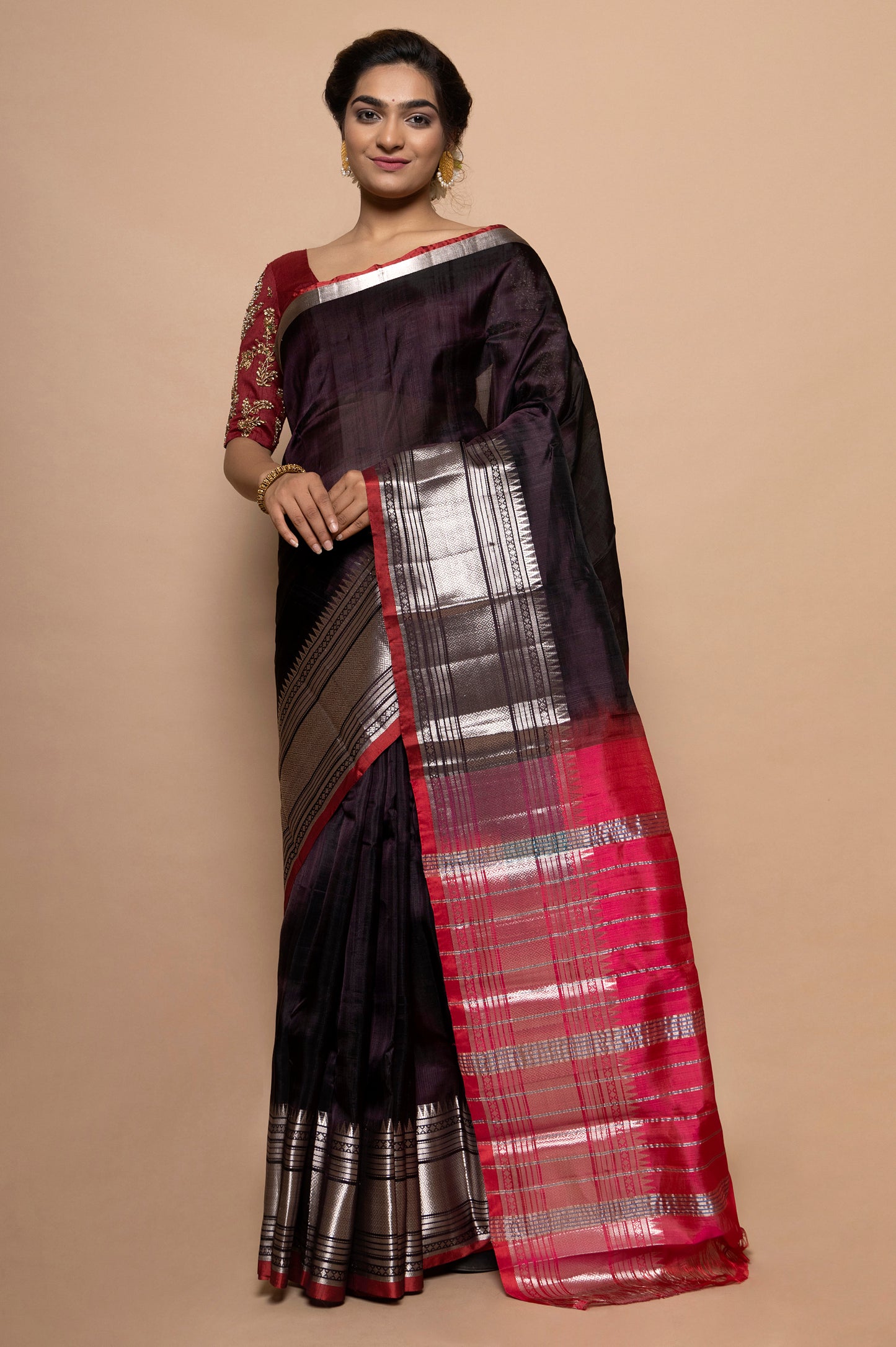 Linen Plain Black Saree