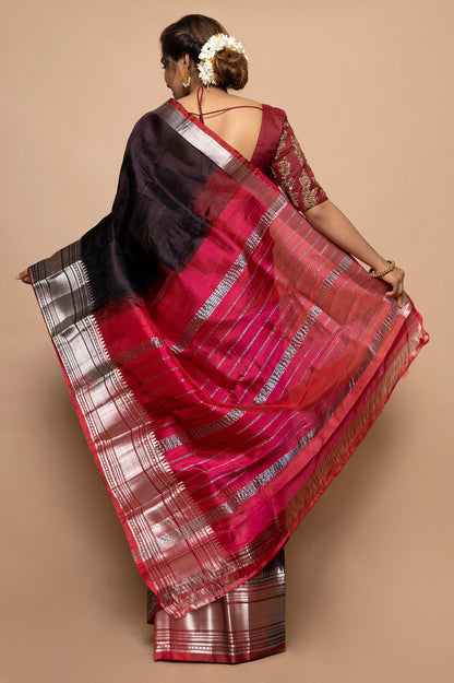 Linen Plain Black Saree