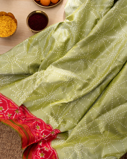 Kanchipuram Silk Ikat Green Saree With Rakhi and Gift Box