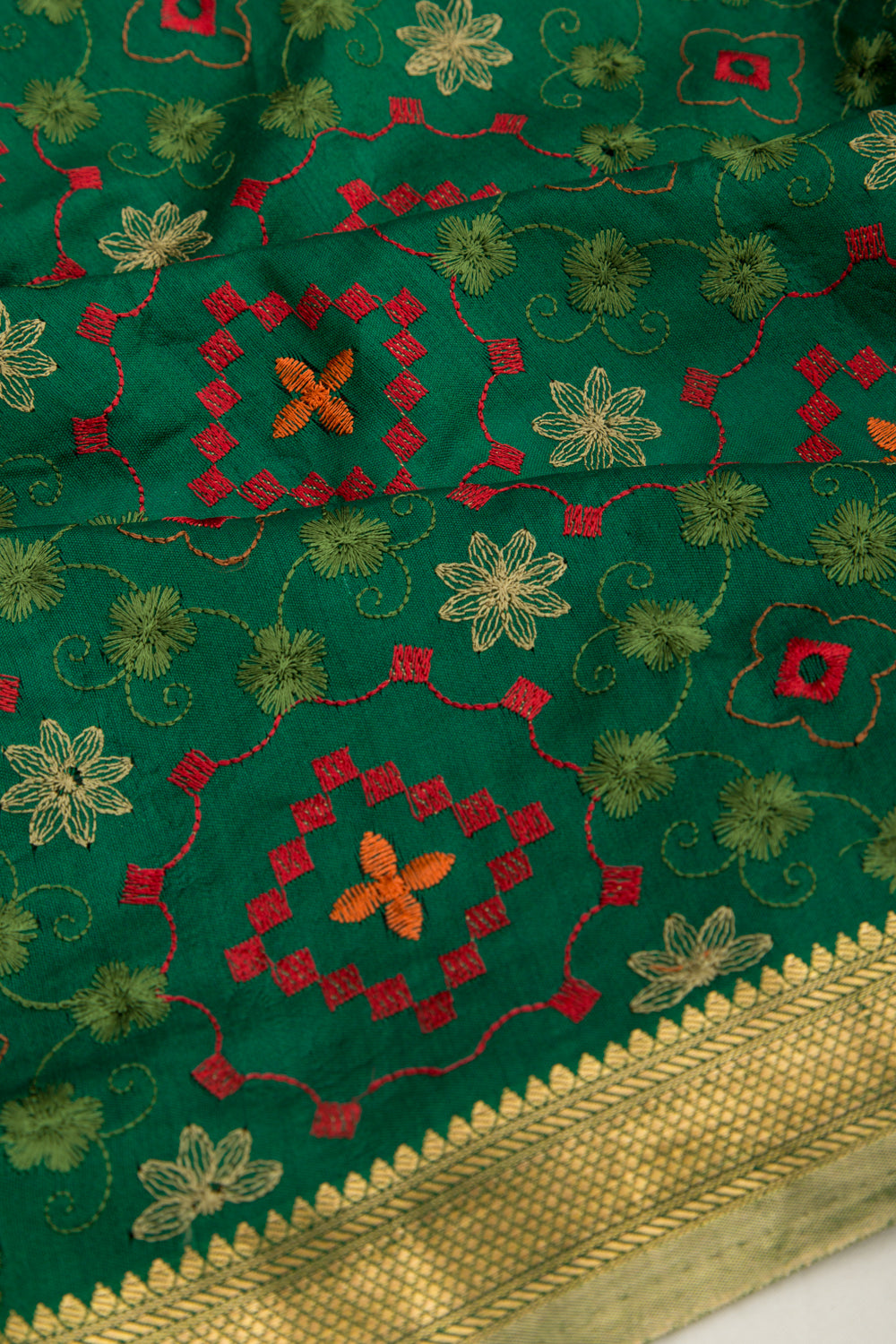 Munga Tussar Floral Embroidery Green Saree