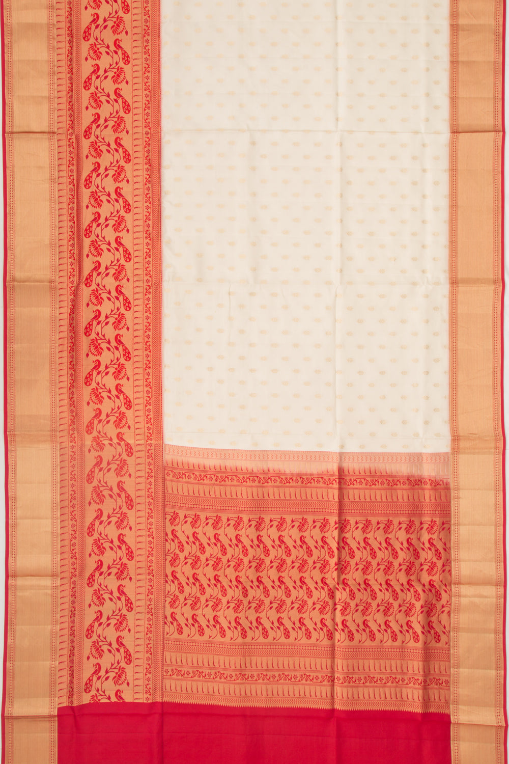 Taranga Kanchi Silk Butta White Saree