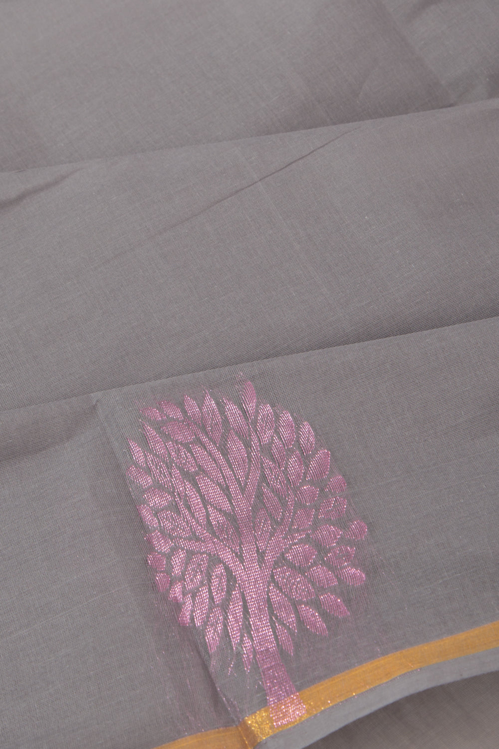 Chettinad Cotton Butta Grey Saree