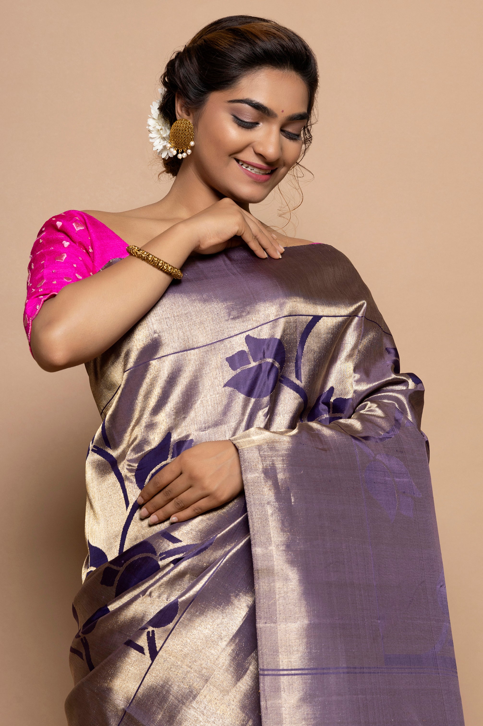 Kanchipuram Silk Tissue Jaal Dark Blue Saree