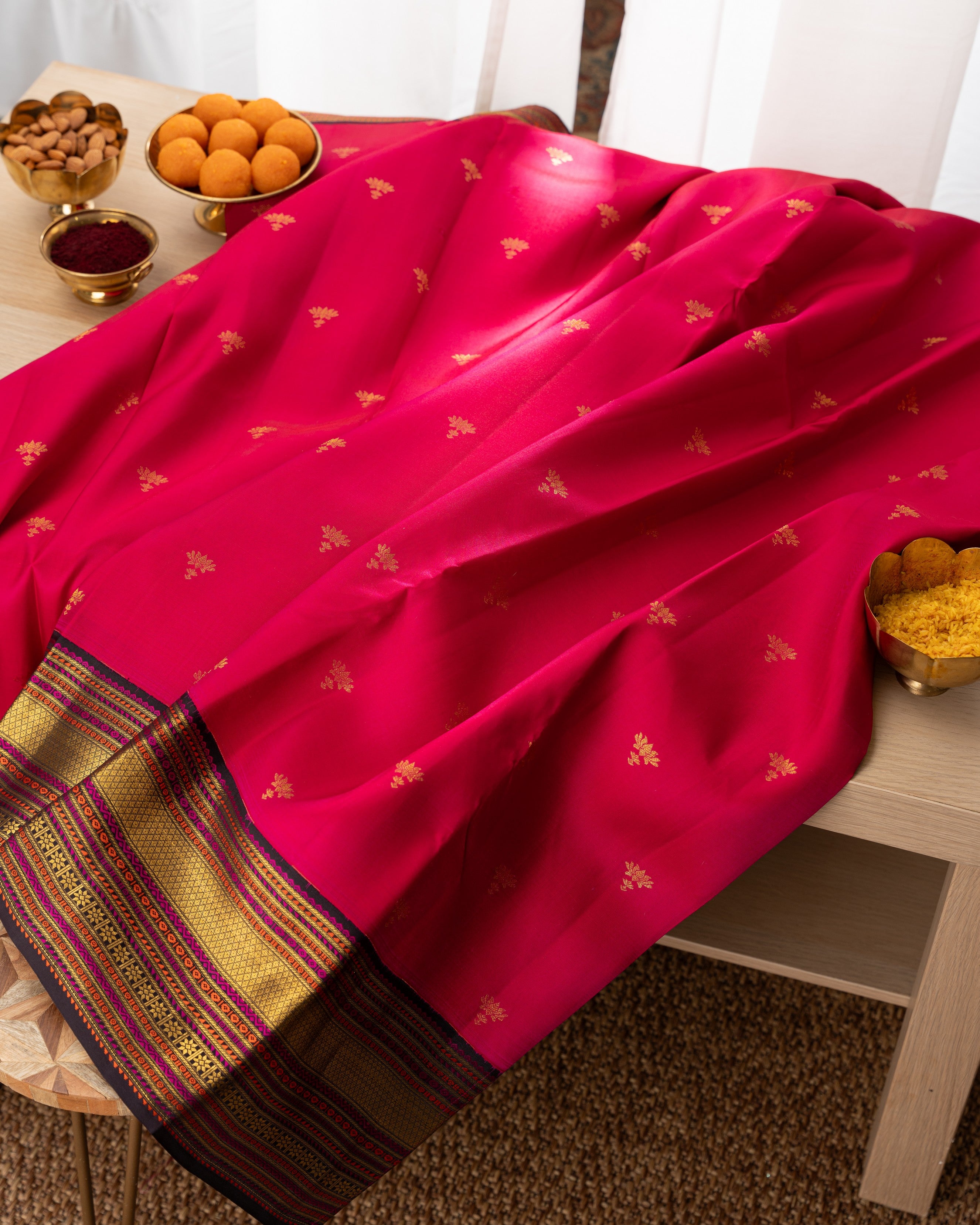 Kanchipuram Silk Lotus Butta Pink Saree With Rakhi and Gift Box