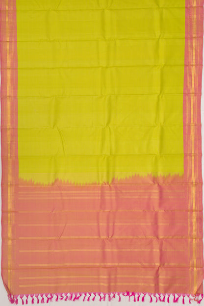 Kanchipuram Silk Horizontal Lines Green Saree