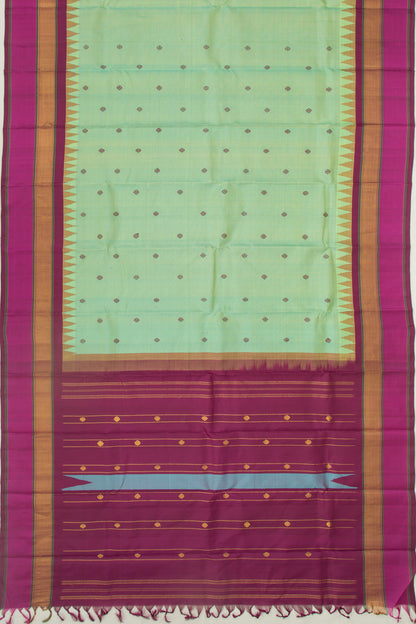 Kanchipuram Silk Checks And Butta Dual Tone Green Saree