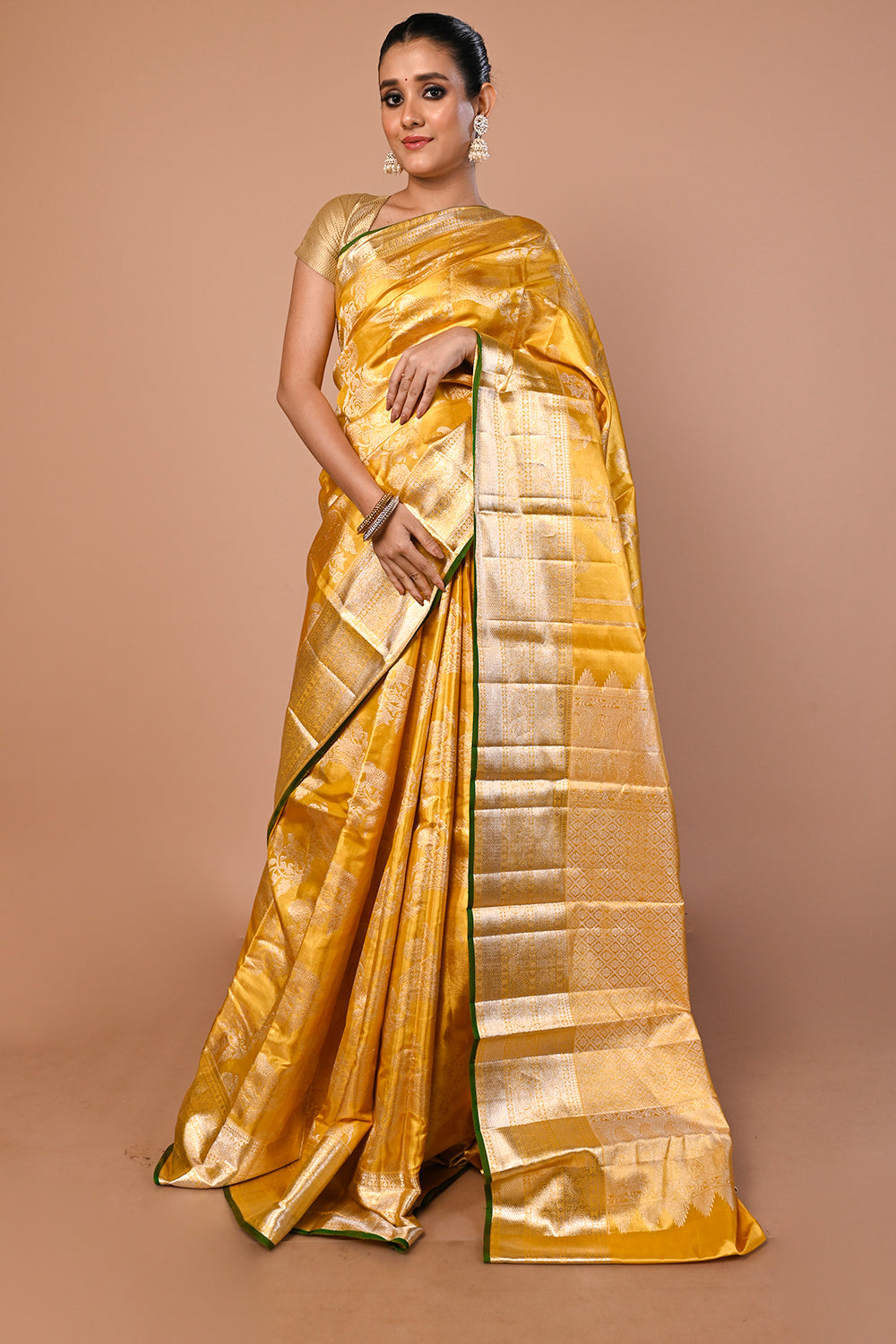 Kanchipuram Silk Tissue Jaal Gold Saree