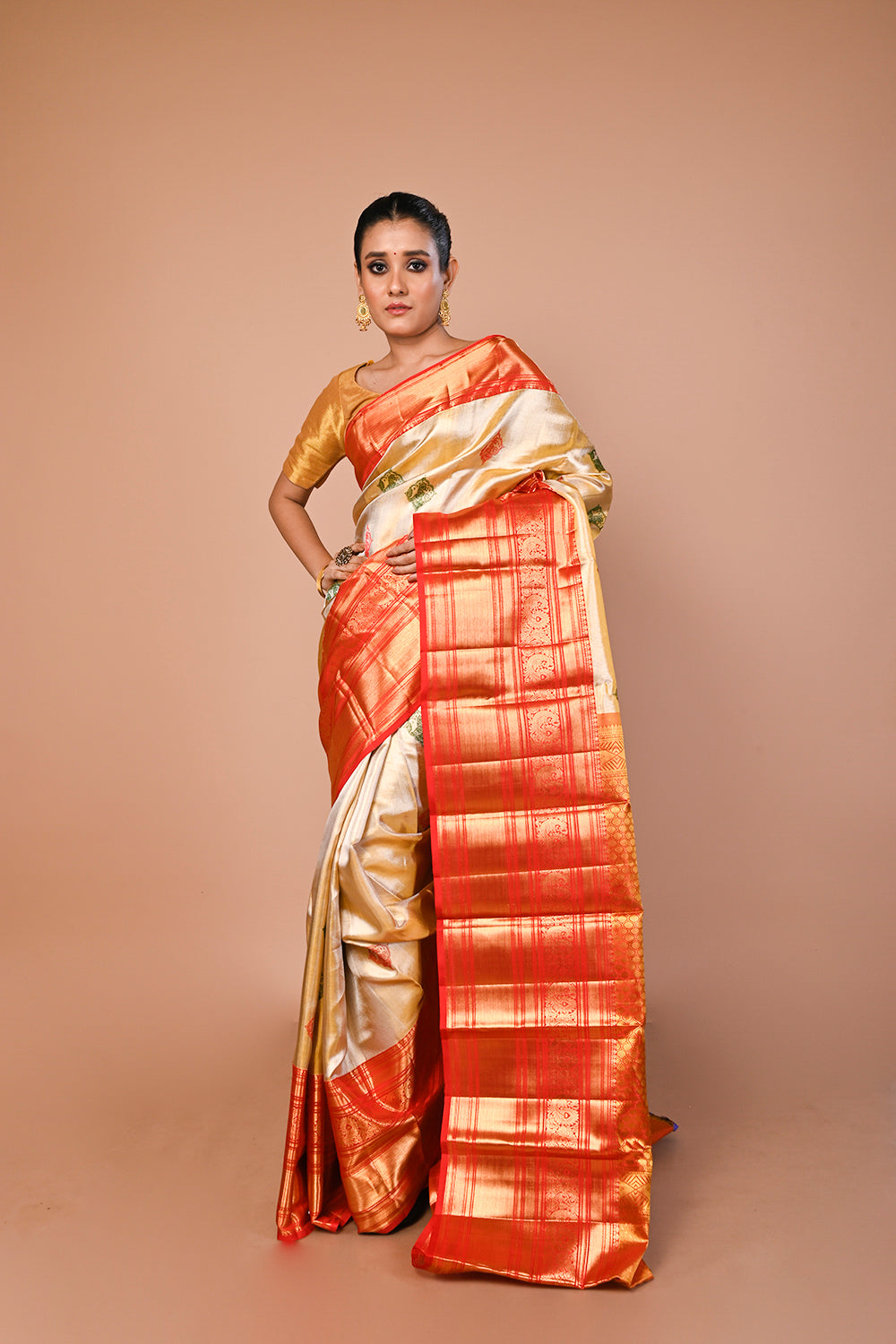 Kanchipuram Silk Tissue Butta Gold Saree