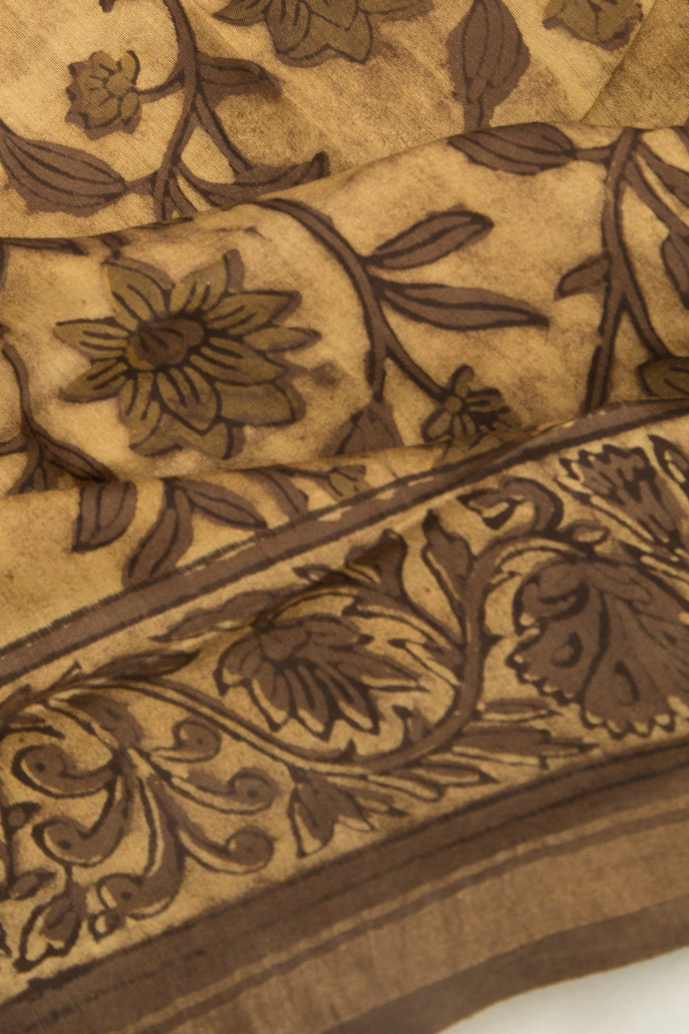 Chanderi Cotton Floral Printed Cream Saree