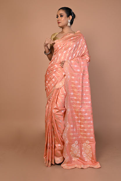 Banarasi Silk Jaal Peach Saree With Scallop Border