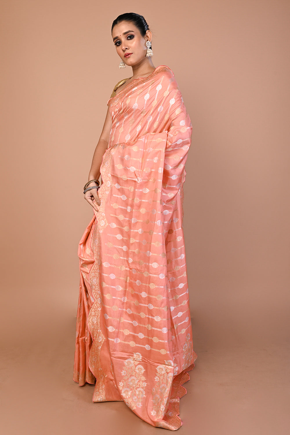 Banarasi Silk Jaal Peach Saree With Scallop Border