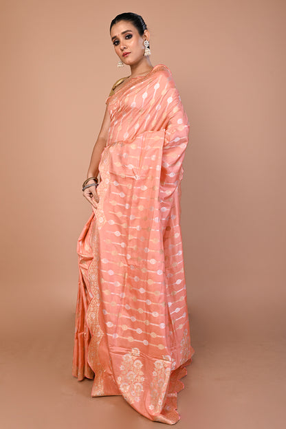 Banarasi Silk Jaal Peach Saree With Scallop Border