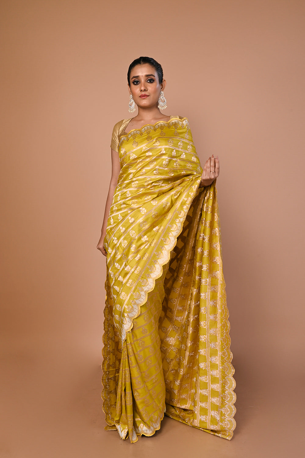 Banarasi Silk Brocade Mehendi Green Saree With Scallop Border