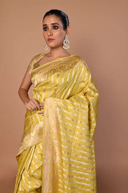 Banarasi Silk Vertical Lines Yellow Saree With Scallop Border