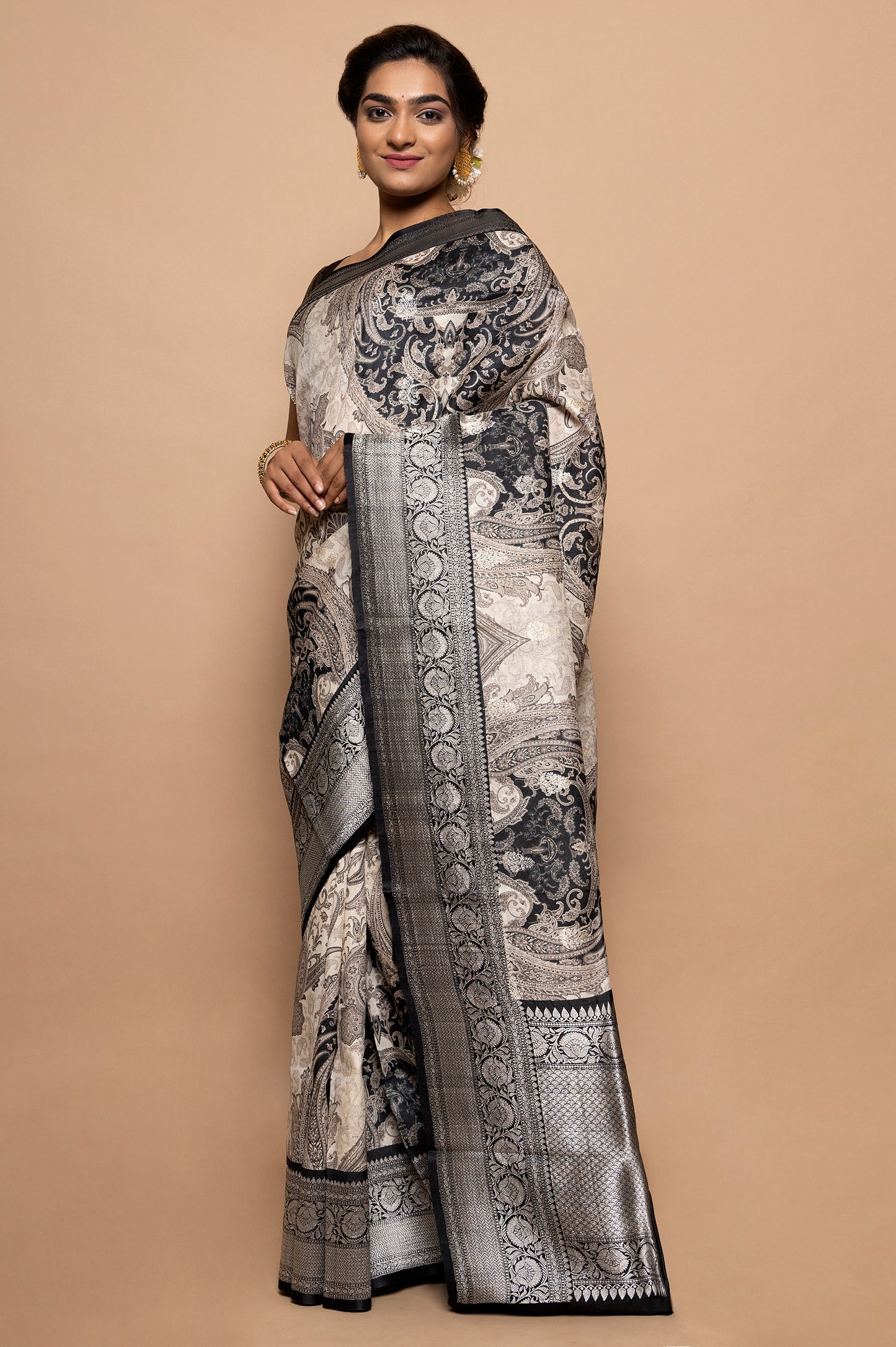 Tussar Floral Printed Off White Saree