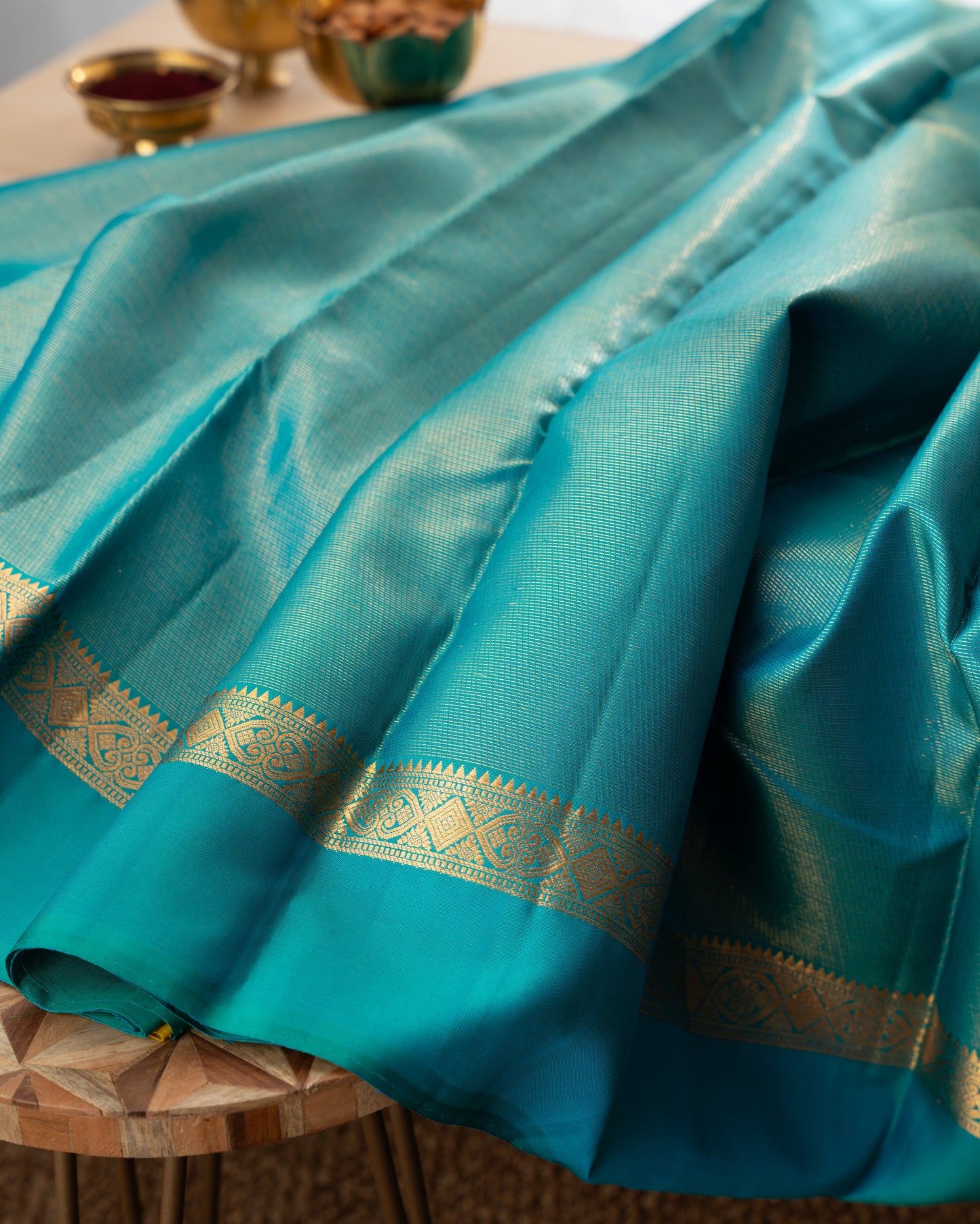 Kanchipuram Silk Lines Blue Saree With Silk Border With Rakhi and Gift Box