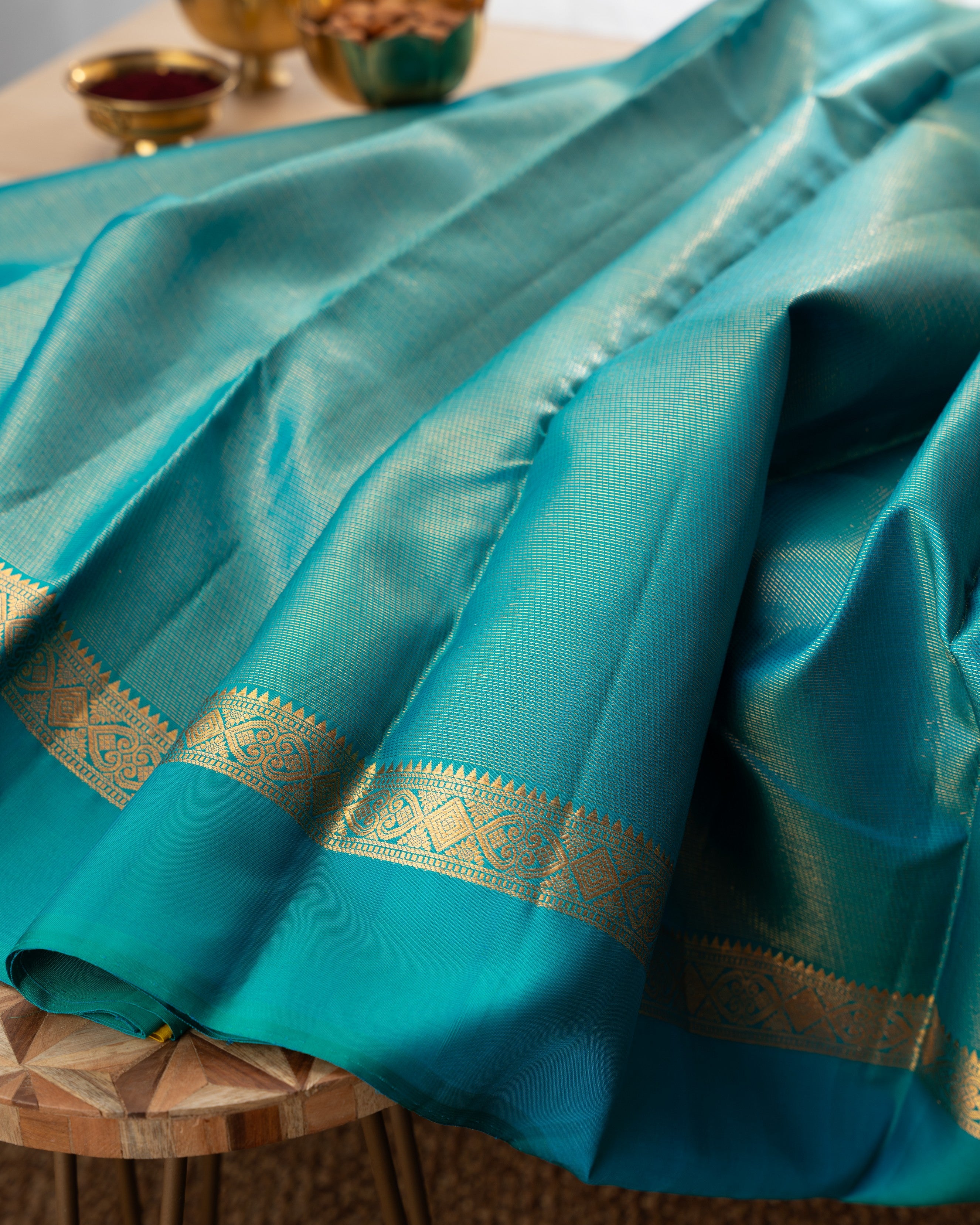Kanchipuram Silk Lines Blue Saree With Silk Border With Rakhi and Gift Box