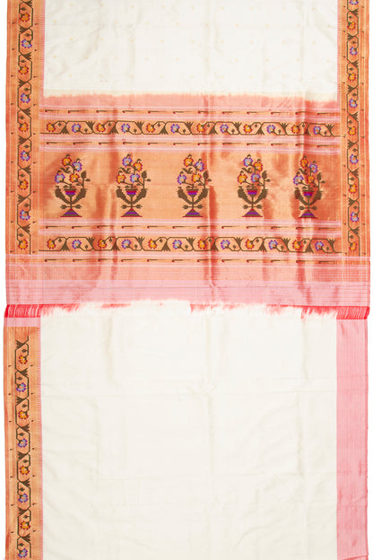 Paithani Silk Butta White Saree With Akruthi Border