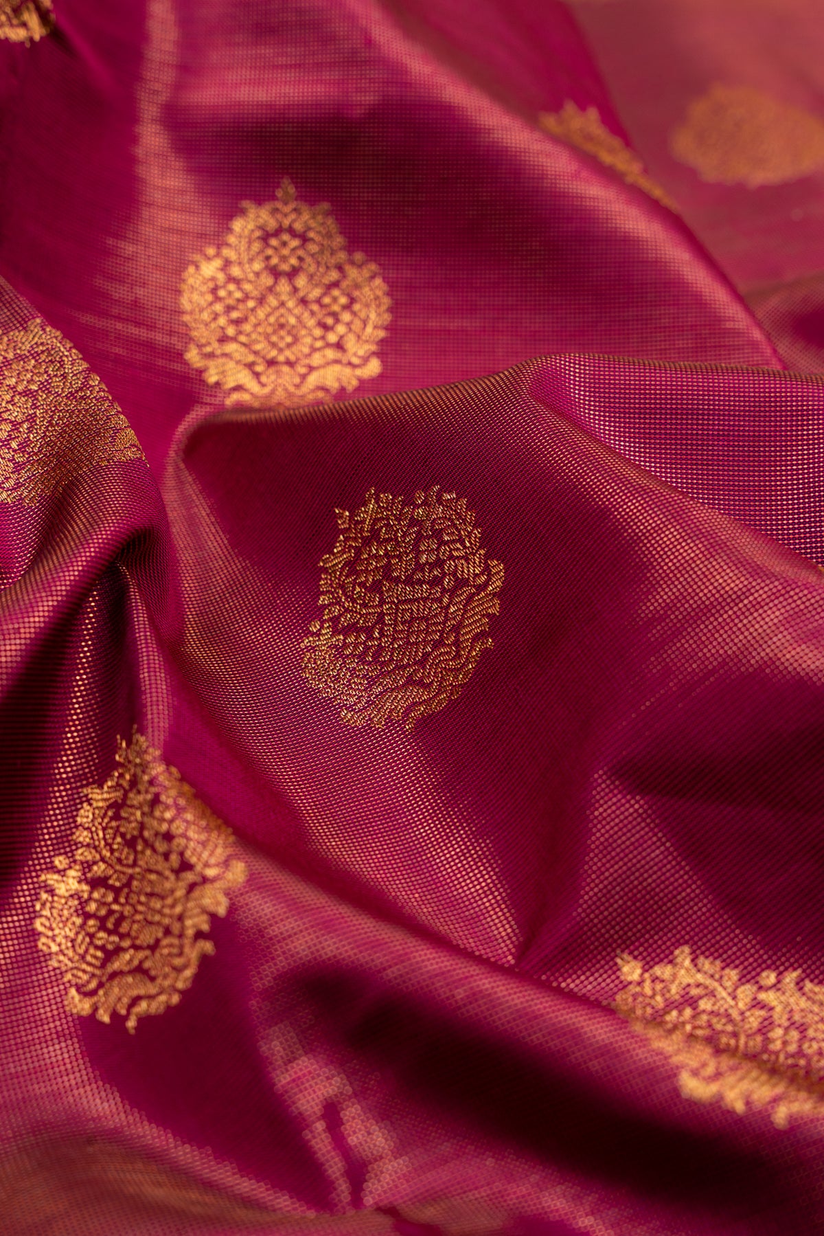 Kanchipuram Silk Tissue Butta Purple Saree