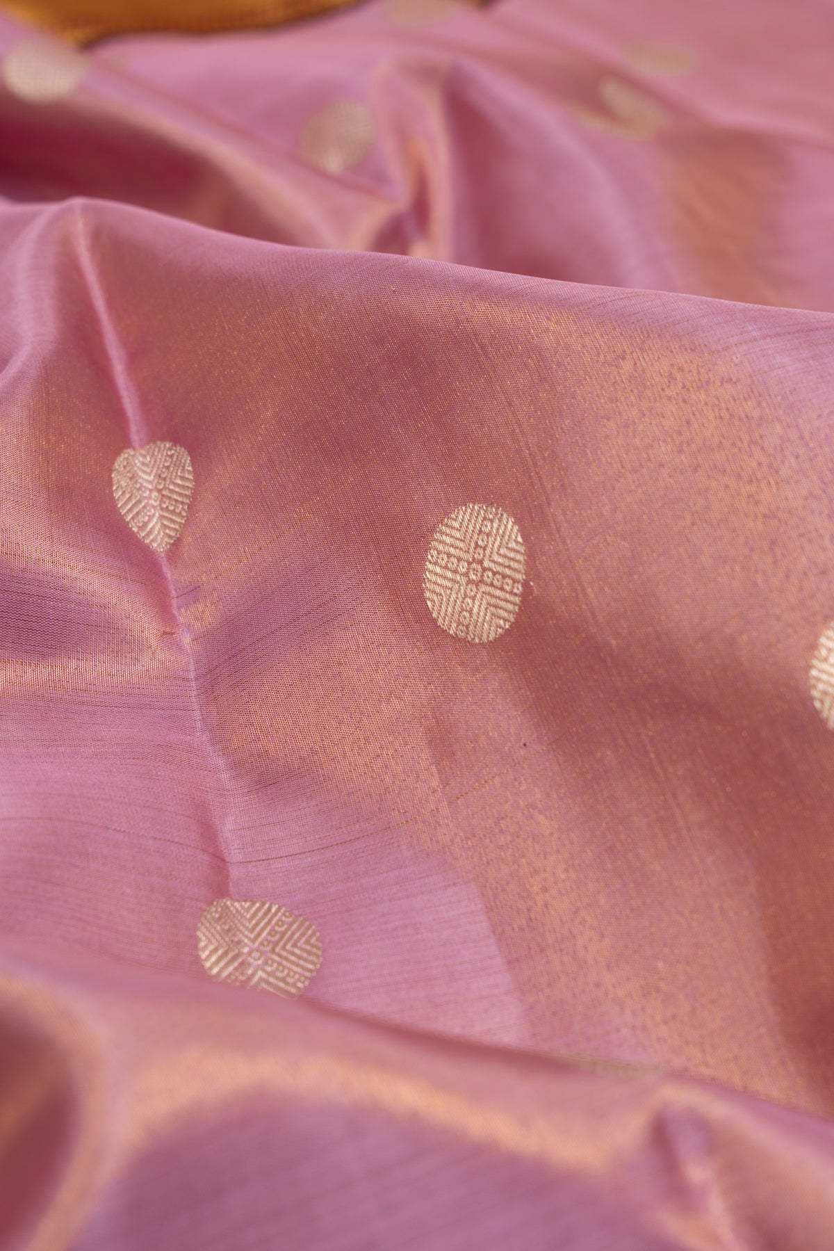 Kanchipuram Silk Tissue Butta Lavender Saree