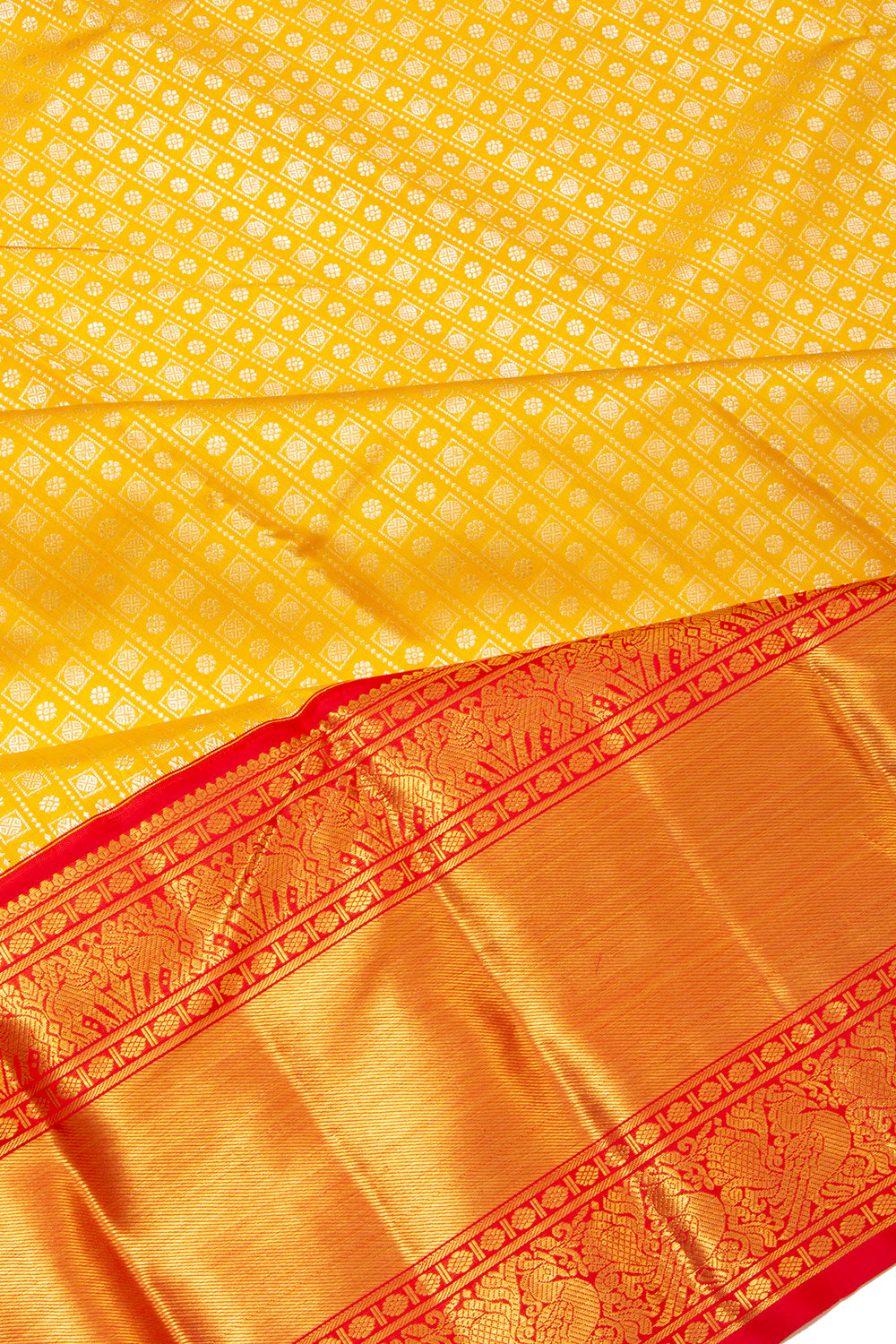Kanchipuram Silk Vertical Lines And Butta Yellow Saree