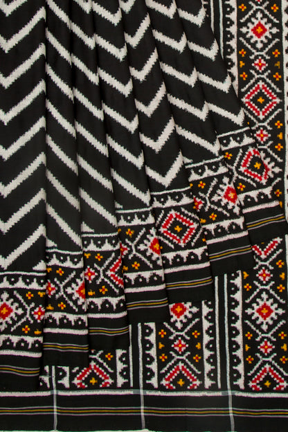 Patan Patola Silk Ikat White And Black Saree