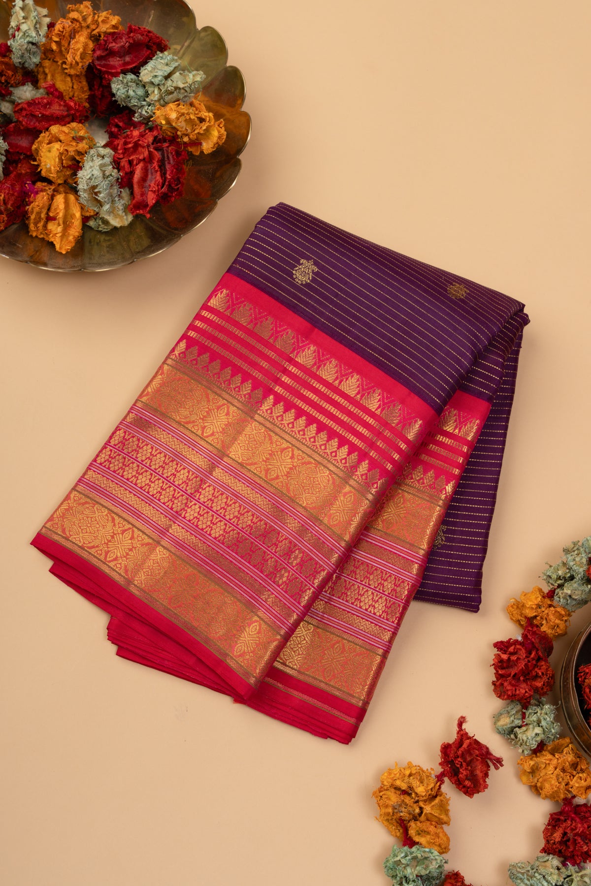 Kanchipuram Silk Oosi Lines And Butta Purple Saree