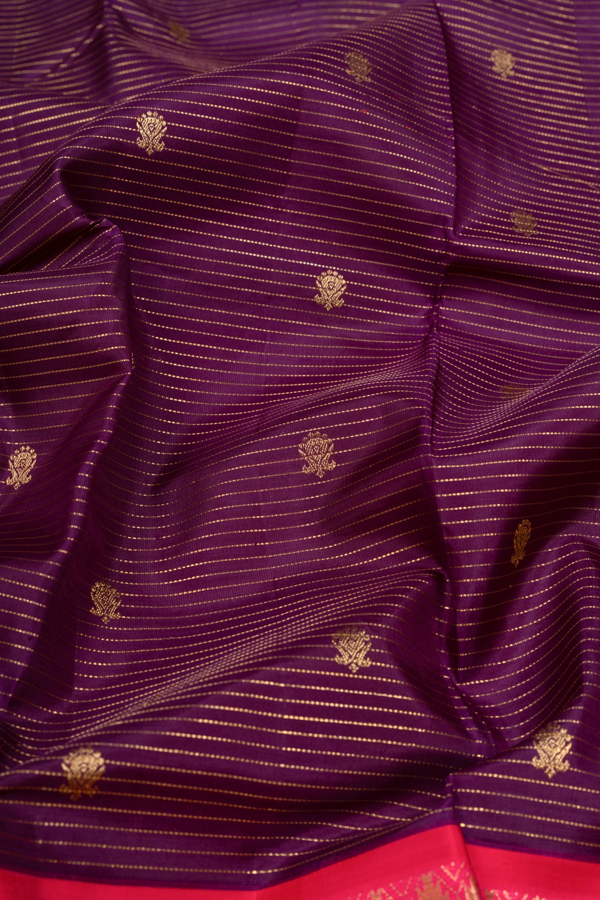 Kanchipuram Silk Oosi Lines And Butta Purple Saree